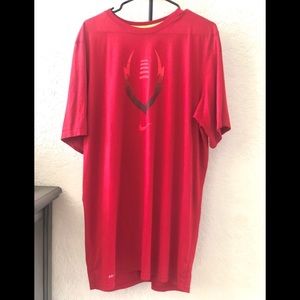 Nike XL Graphic Tee